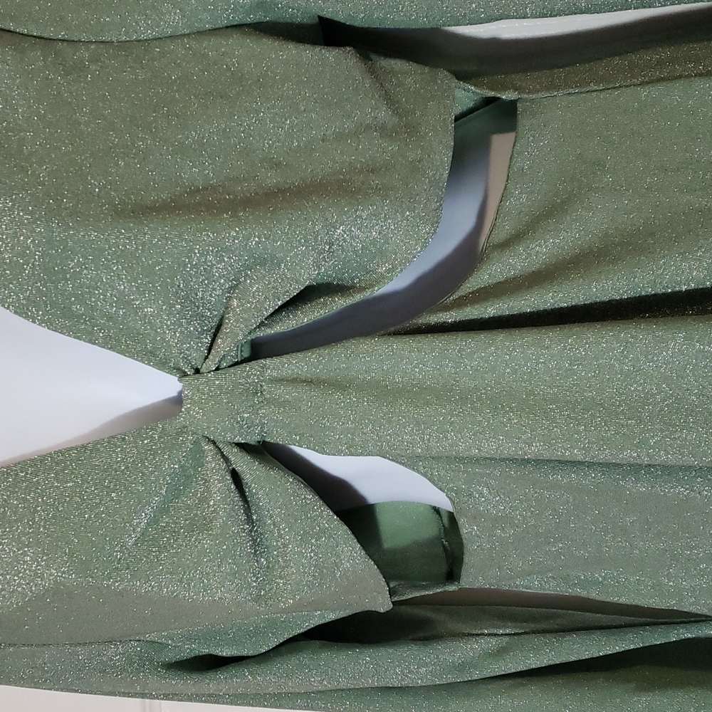 Wild Fable bodicon sage green cut out dress - Picture 4 of 11